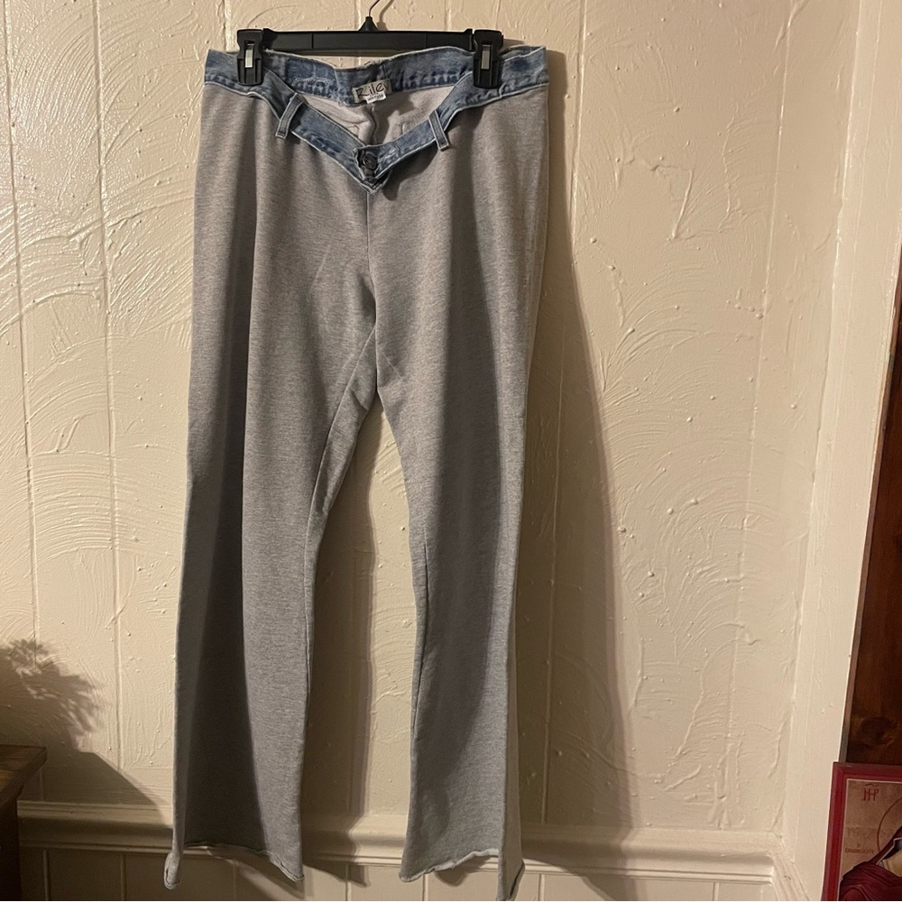 Stylish Women's Gray Flare Pants with Blue Accents